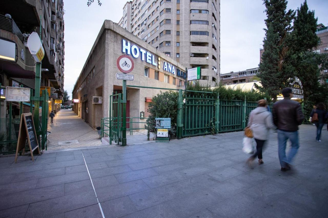 Center Deluxe II Apartman Granada Kültér fotó